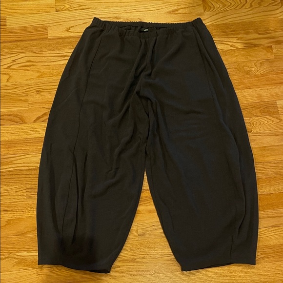 Lisa Bayne Pants - Black Balloon leg Pants